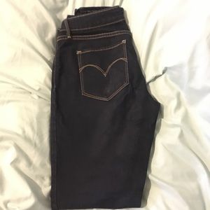 Levi’s bold curve skinny jeans